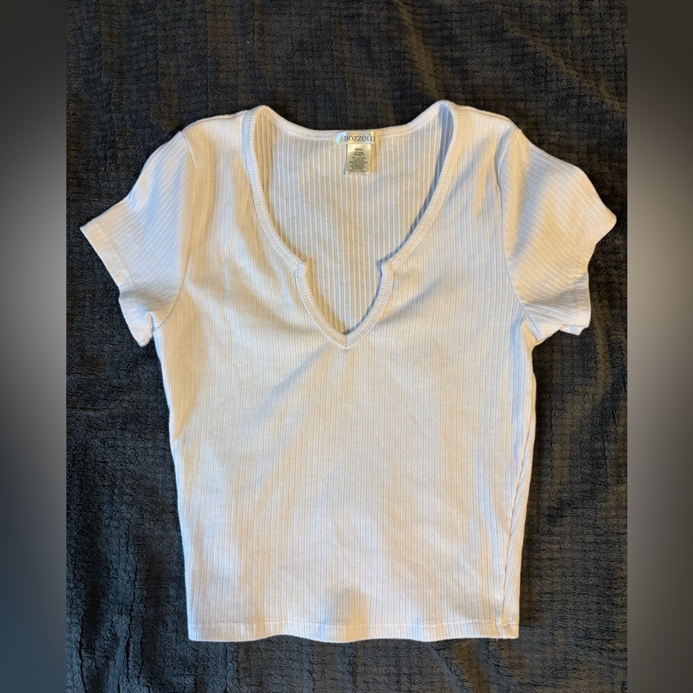 Bozzolo White Ribbed V-Neck Tee